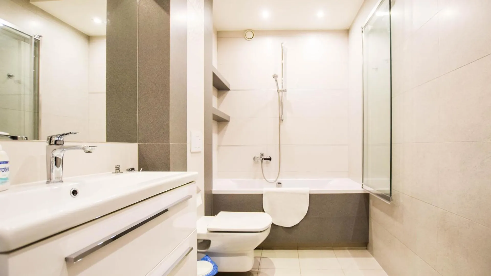Apartament Z Widokiem Na Wawel W Centrum Miasta Краков 0*,  Польша