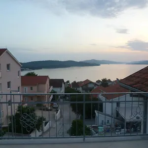 https://apartment-jana-trogir.splithotels.org