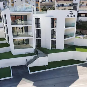 https://grand-palace.splithotels.org